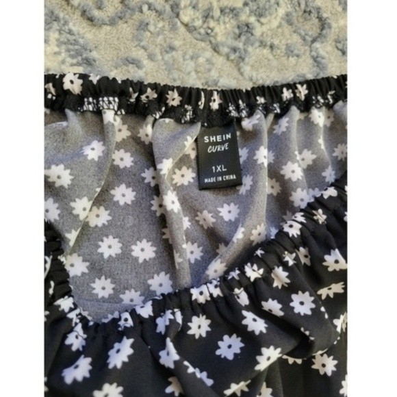 SOLD ON MERCARI - Picture 6 of 6